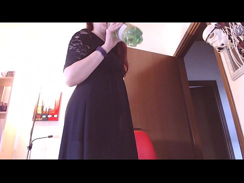 ❤️ Submisívna otrokyňa, ktorá miluje špinavé a šťavnaté nohavičky, je po zhliadnutí tohto videa nútená masturbovať! ❤ Domáce porno na sk.xxxomg.ru ❌