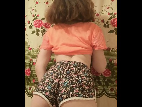❤️ Sexi mladá kočka si vyzlieka šortky pred kamerou ❤ Domáce porno na sk.xxxomg.ru ❌